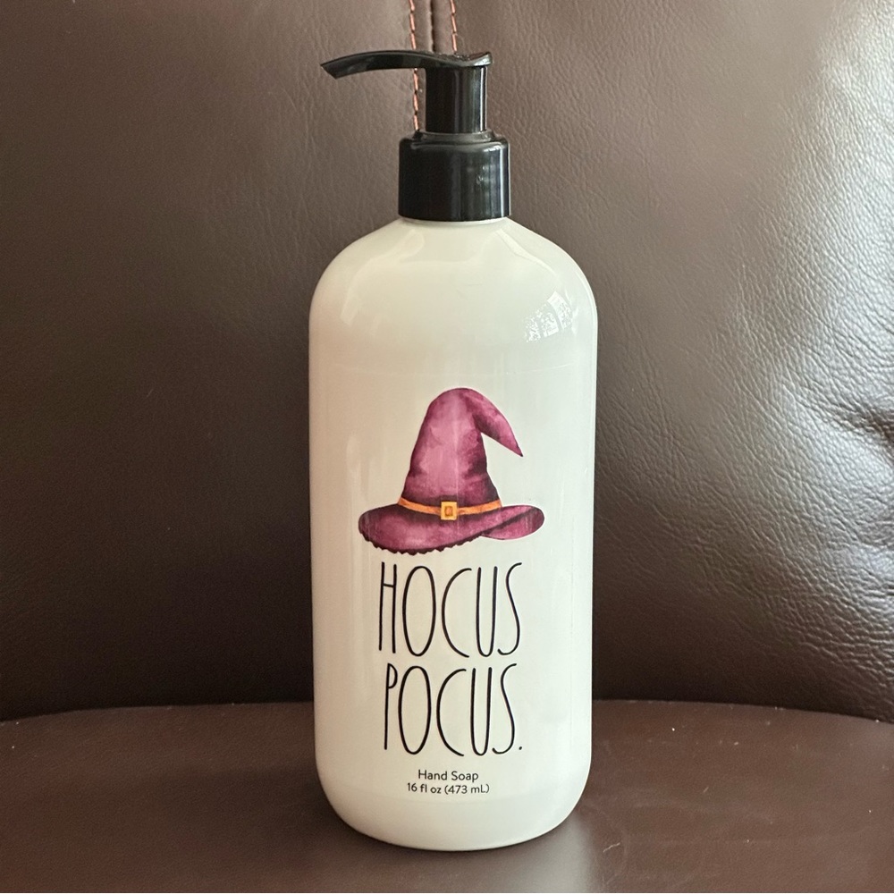 Rae Dunn Purple Witch Hat HOCUS POCUS Hand Soap BRAND NEW!!